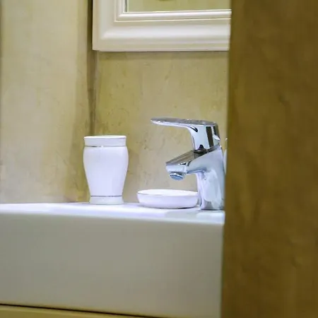 Kleio House Apartment *