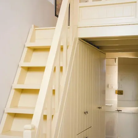 Kleio House Apartment