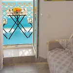 Kleio House *
