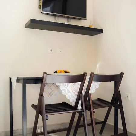 Kleio House Apartment *