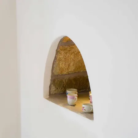 Kleio House *
