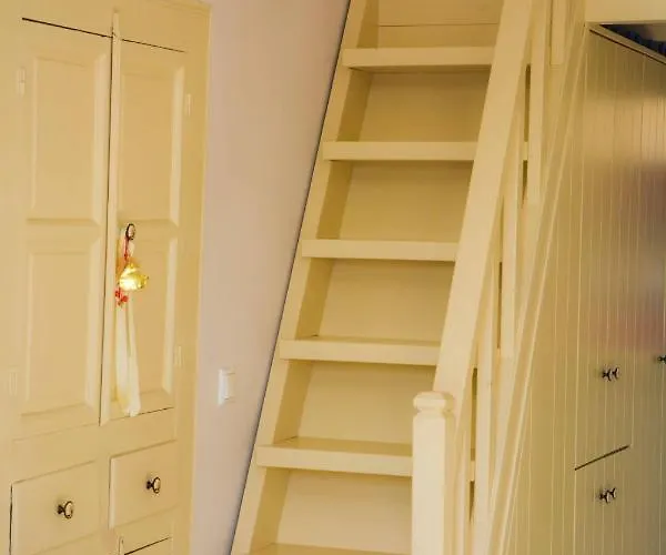 Kleio House 아파트